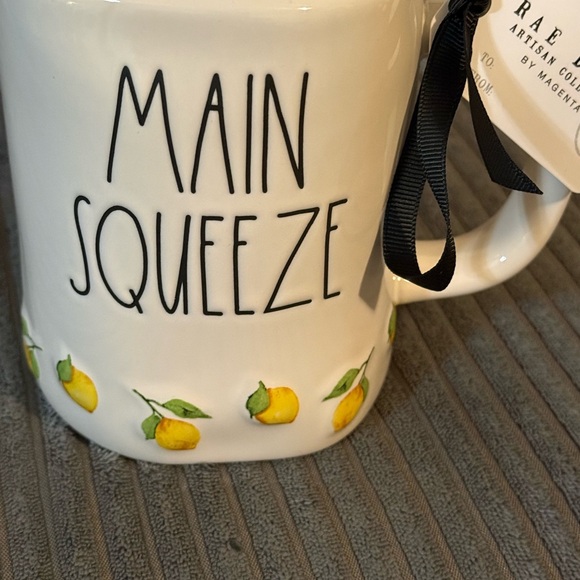 Rae Dunn Main Squeeze Mug - White with Yellow Lemons - Picture 4 of 6